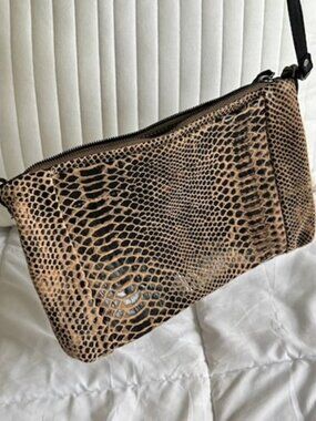 Rough & Tuble Large Marsden in Brown Destroyed Soft Snake Leather​,​ Black Strap